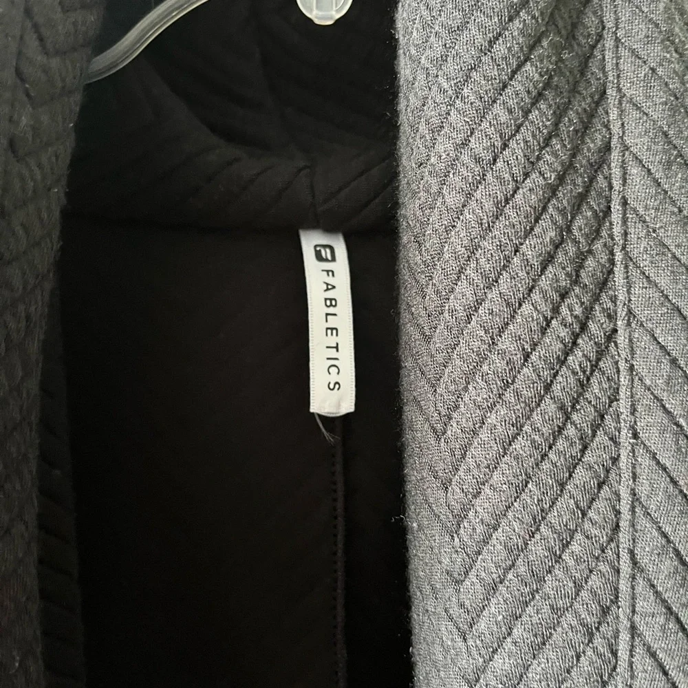Like New!! Fabletics Open Front Black Moscow Coat Jacket - Picture 7 of 7
